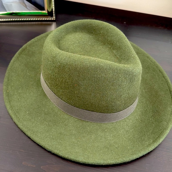 Olive Green Wool Fedora Hat - Picture 1 of 5